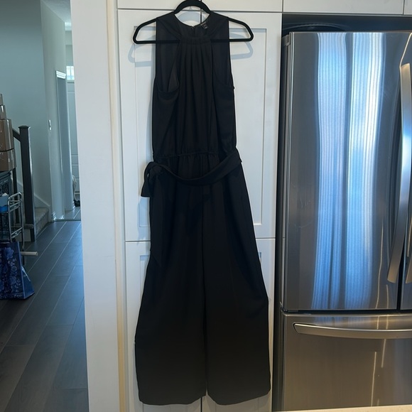 RW & Co. Black Sleeveless Pleated Neck Wide Leg Jumpsuit Size L - Picture 12 of 13